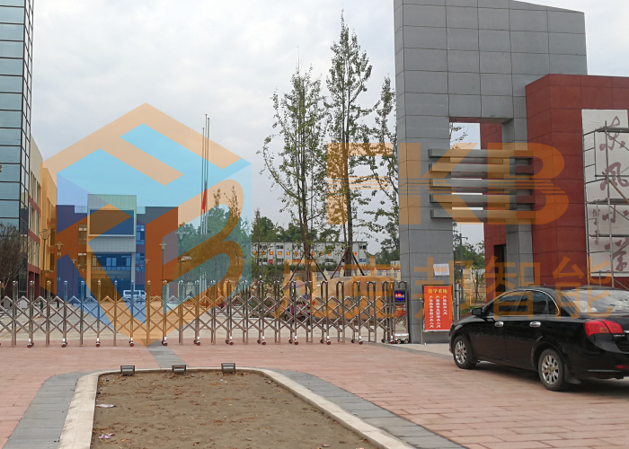 東風(fēng)小學(xué)